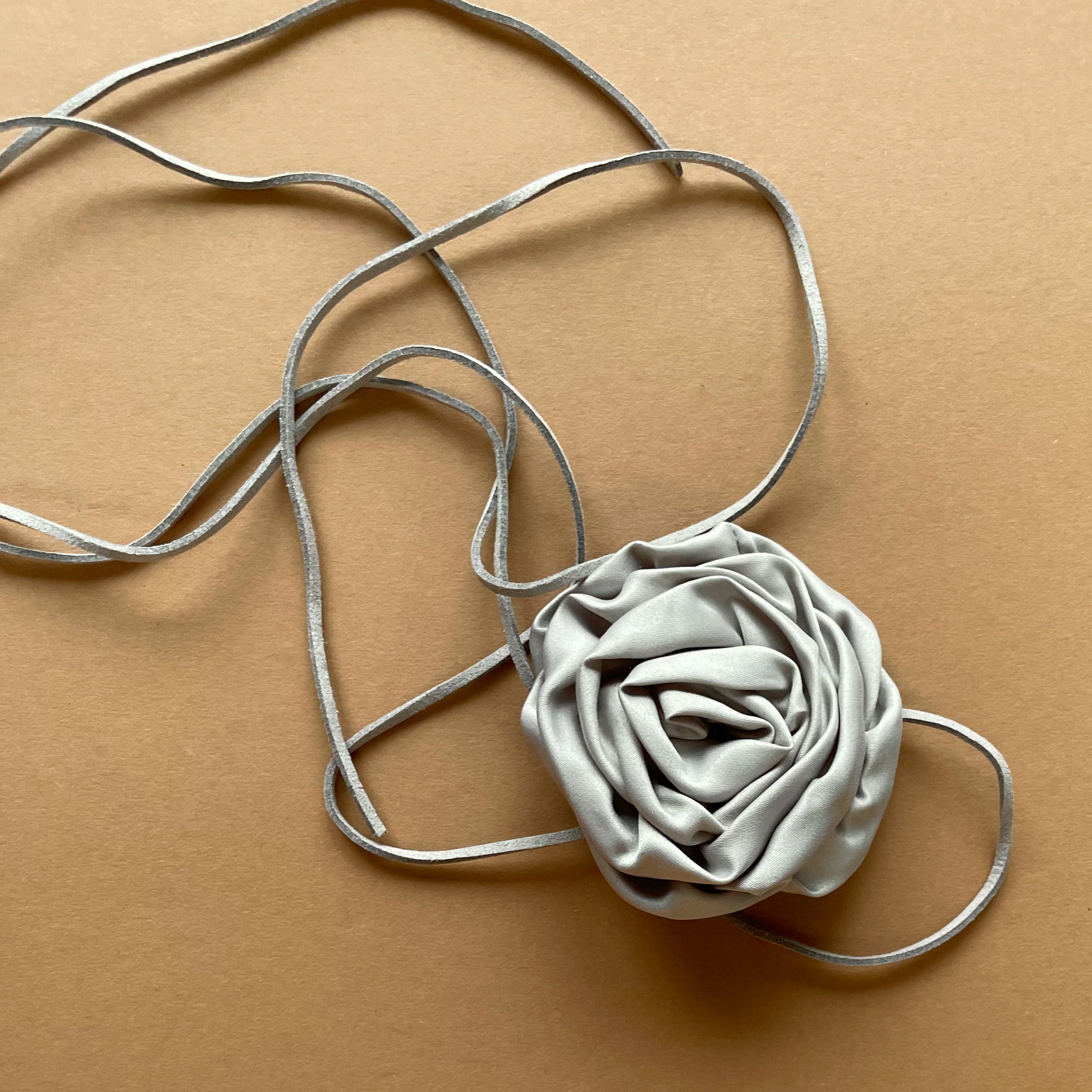 Multiflower - Satin Rosette - 8 cm - Grey