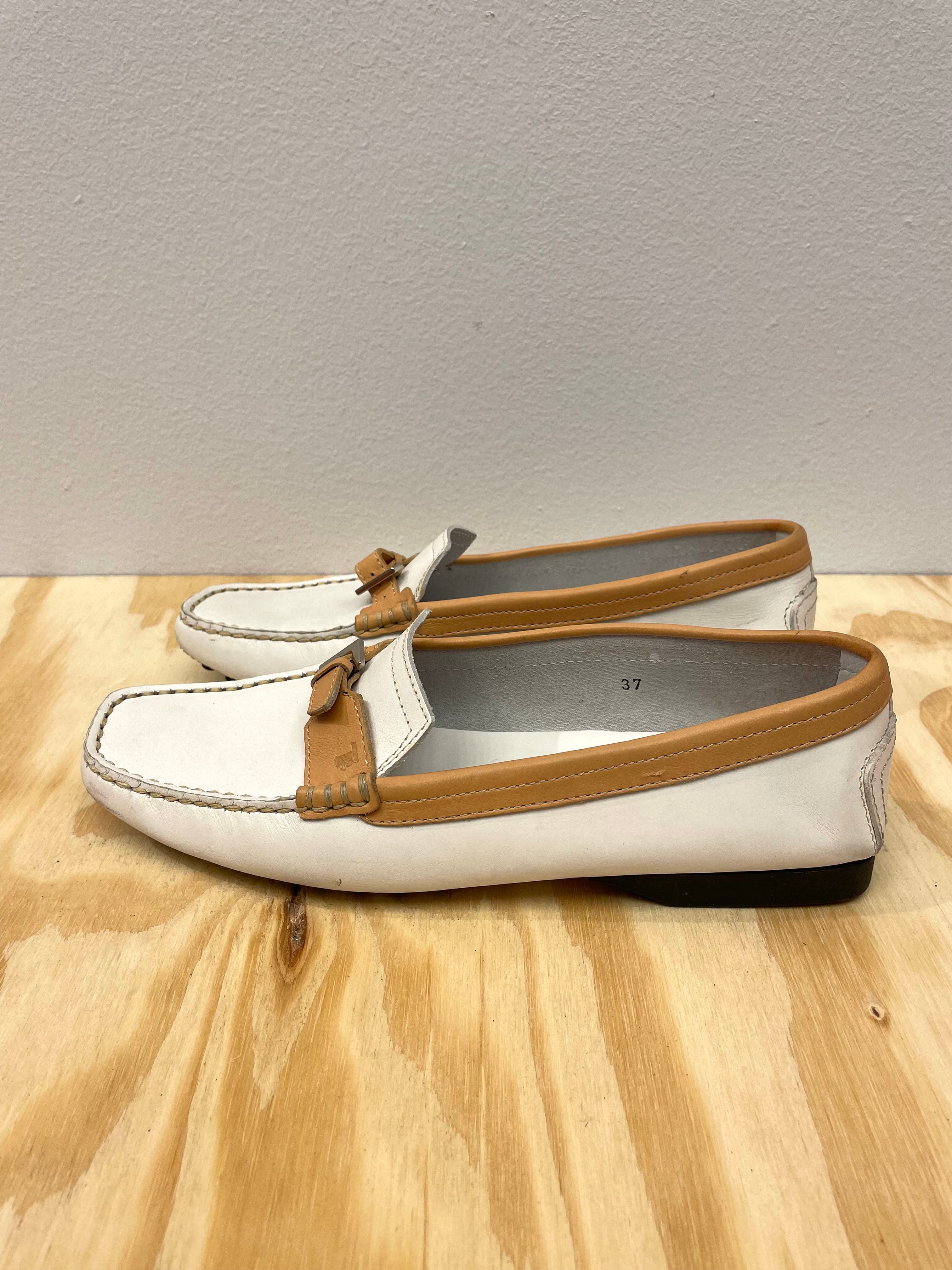 Hvide Loafers