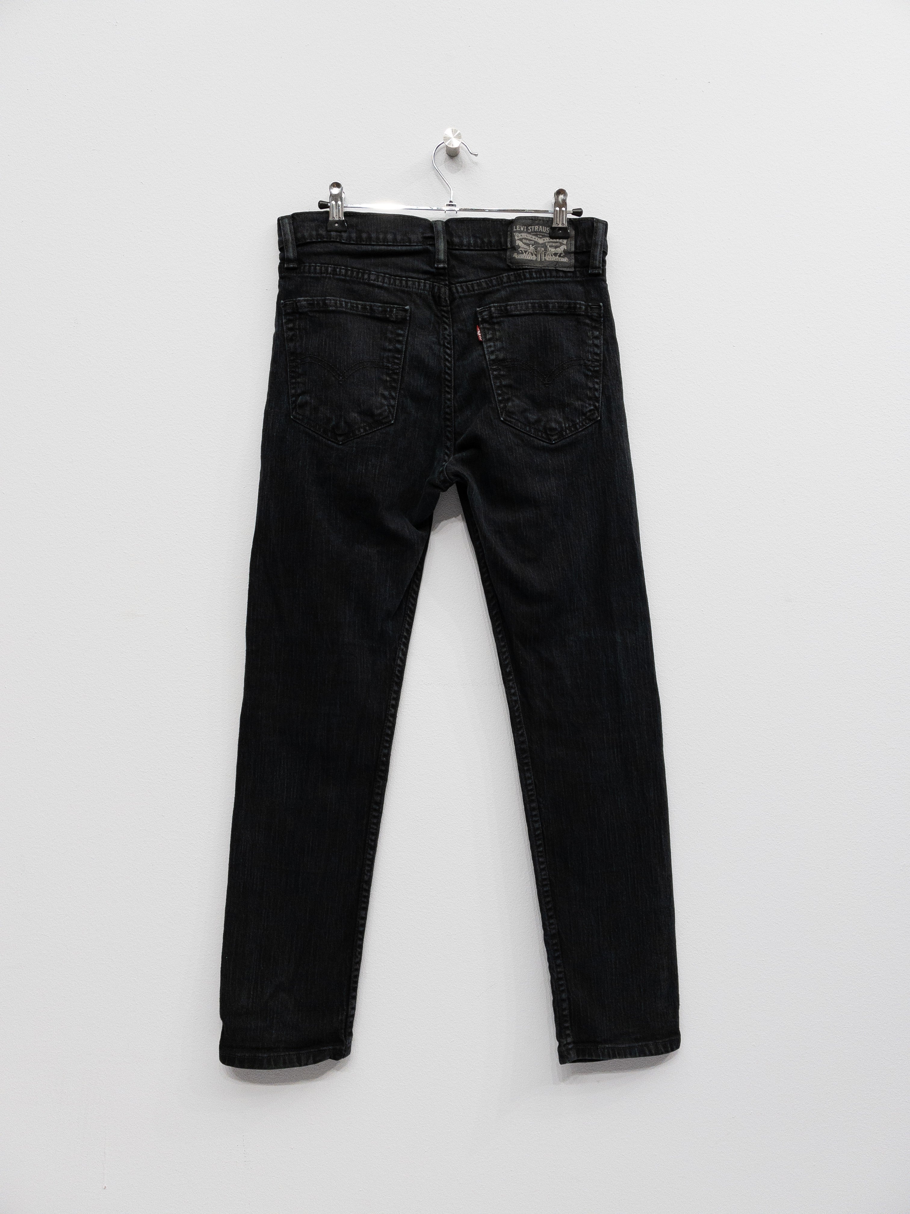 Black Levi&