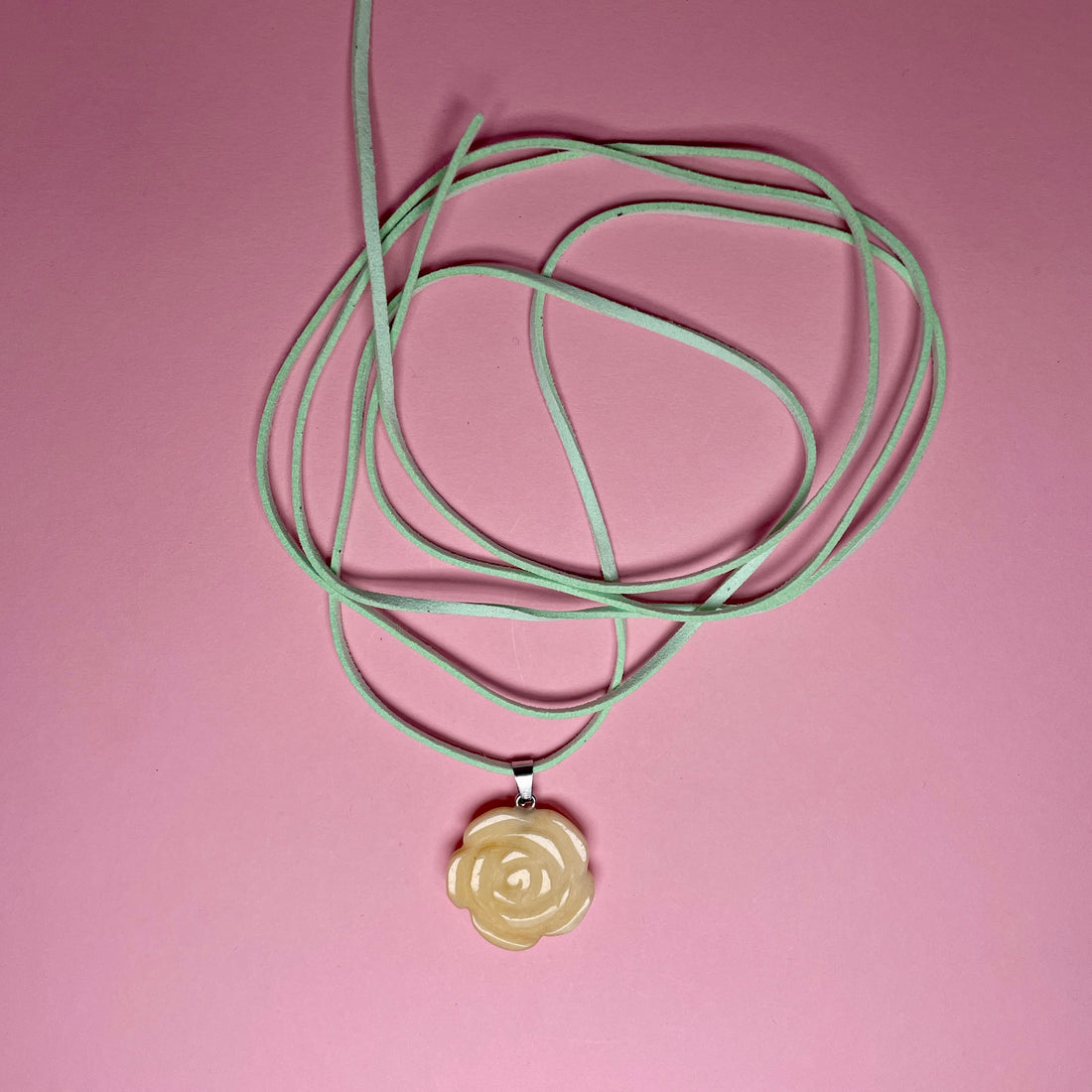 Boho Stone Rose Pendant - Yellow