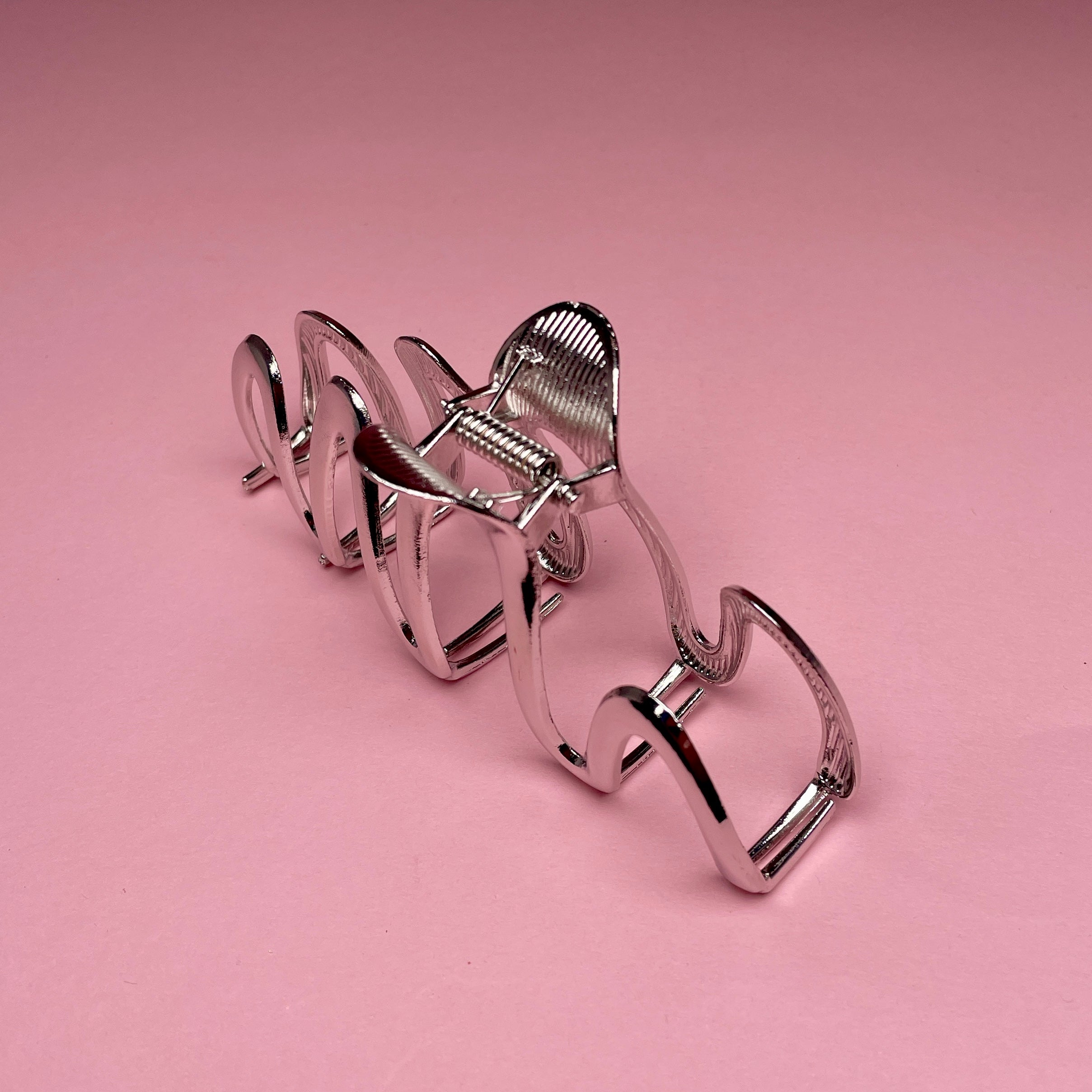 Silver Swirl Claw