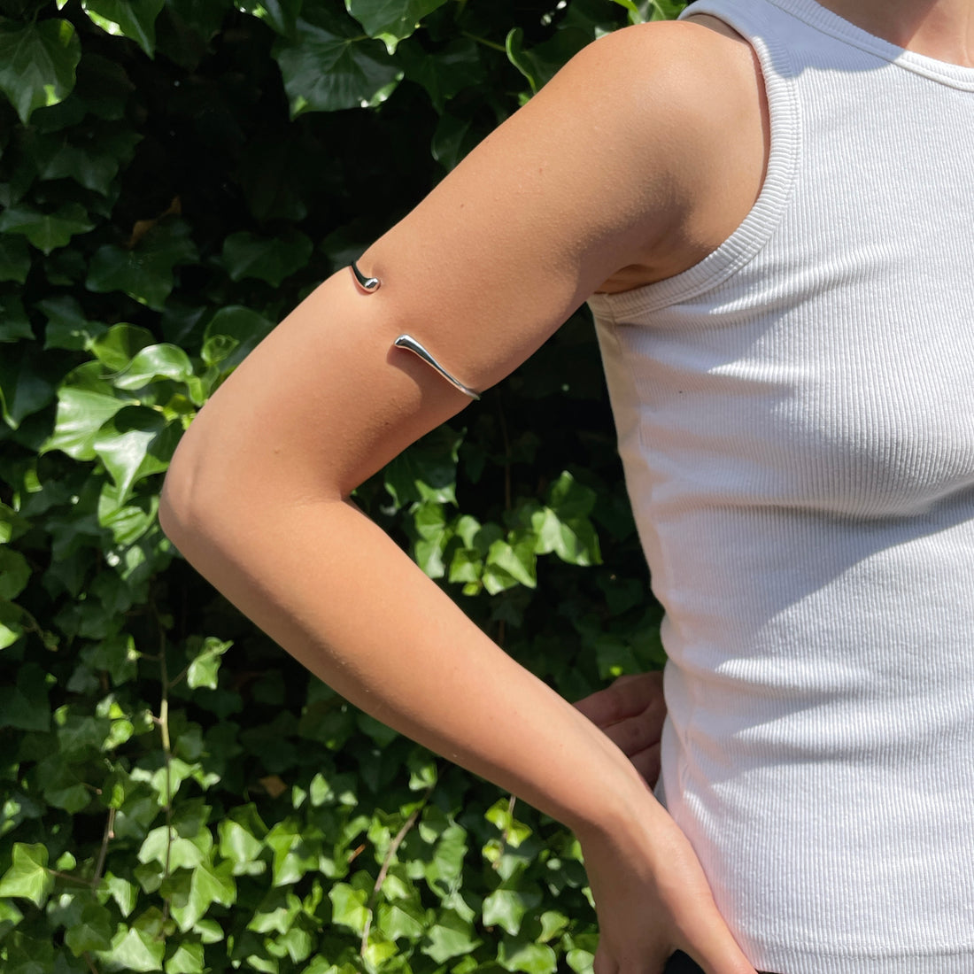 Wave Arm Cuff - Silver