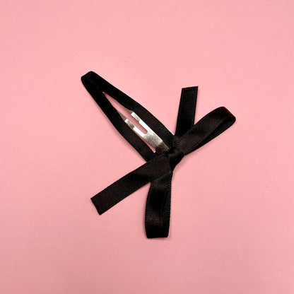 Small Hair Clip With Bow - Black