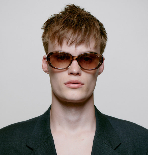 Anma Sunglasses - Coquina / Grey Transparent