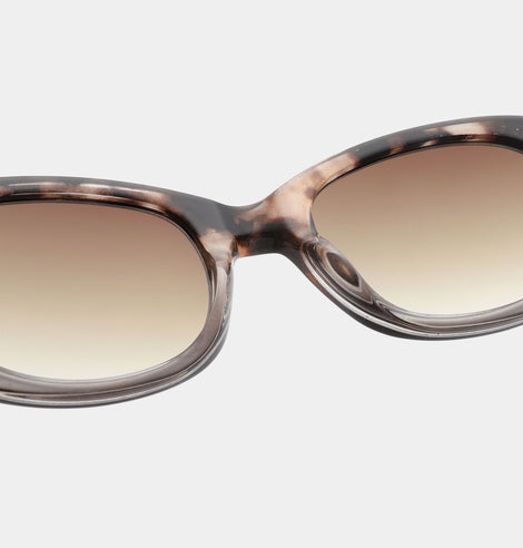 Anma Sunglasses - Coquina / Grey Transparent