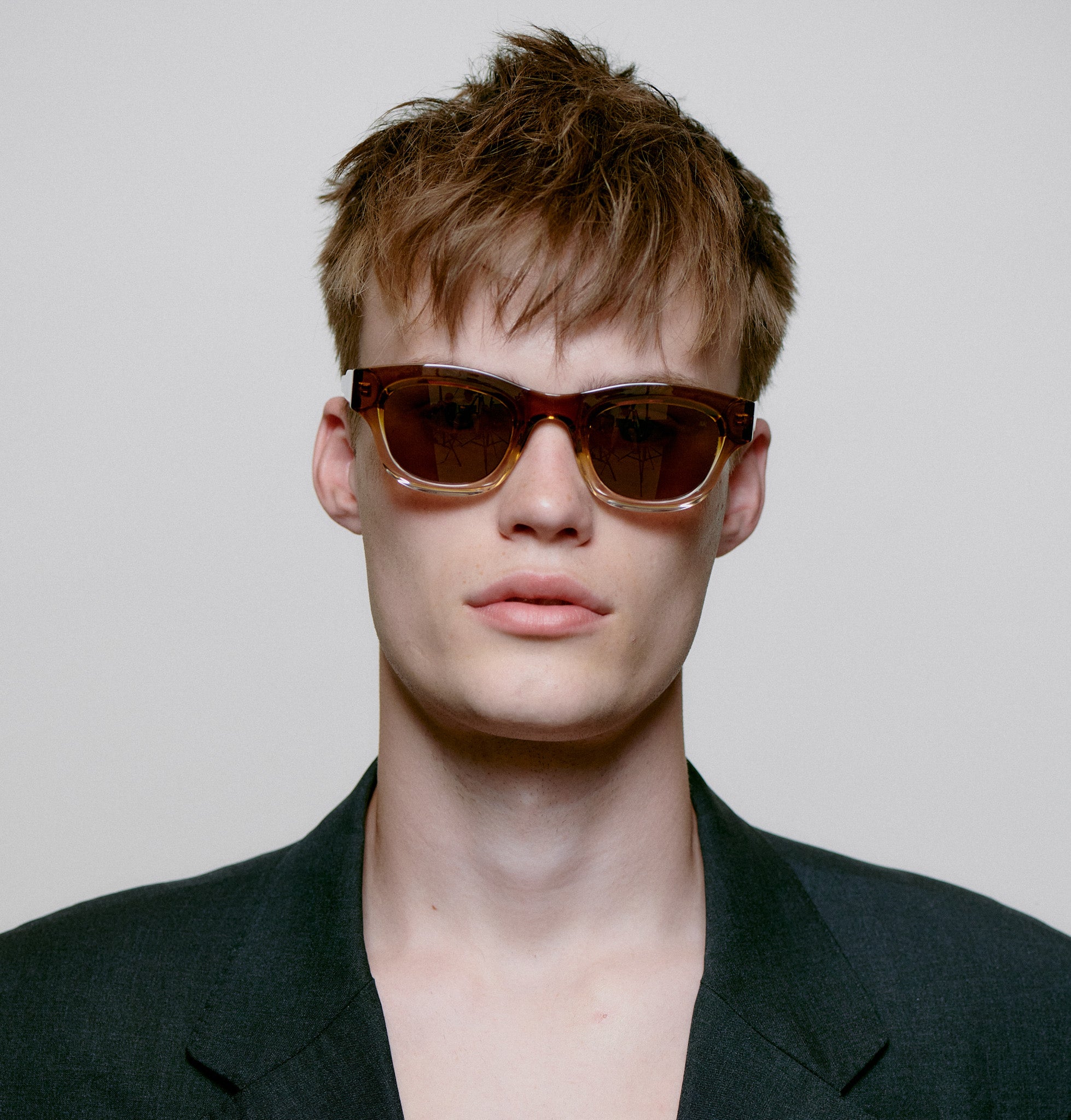 Lane Sunglasses - Smoke / Champagne