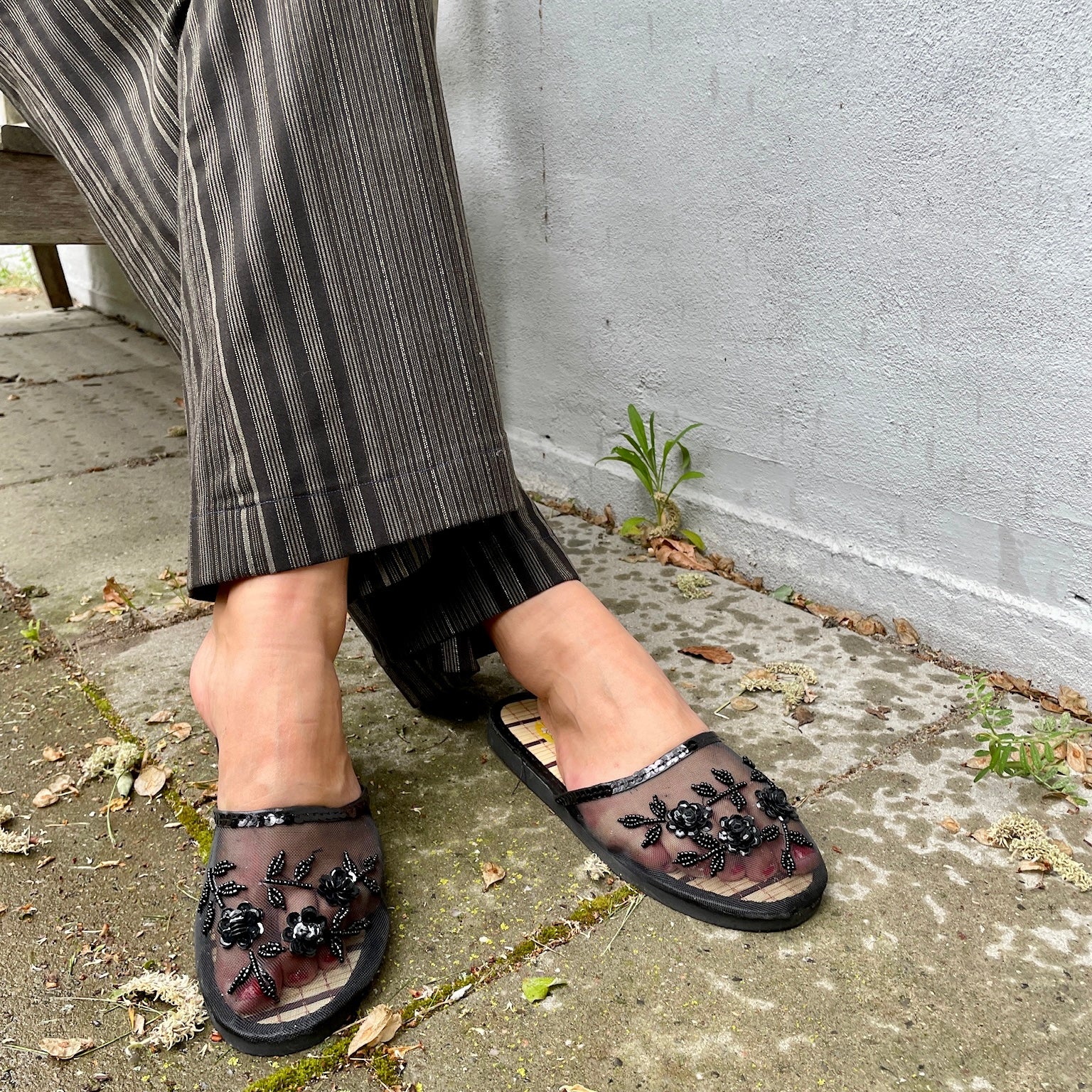 Mesh Slippers - Black/Black sequin