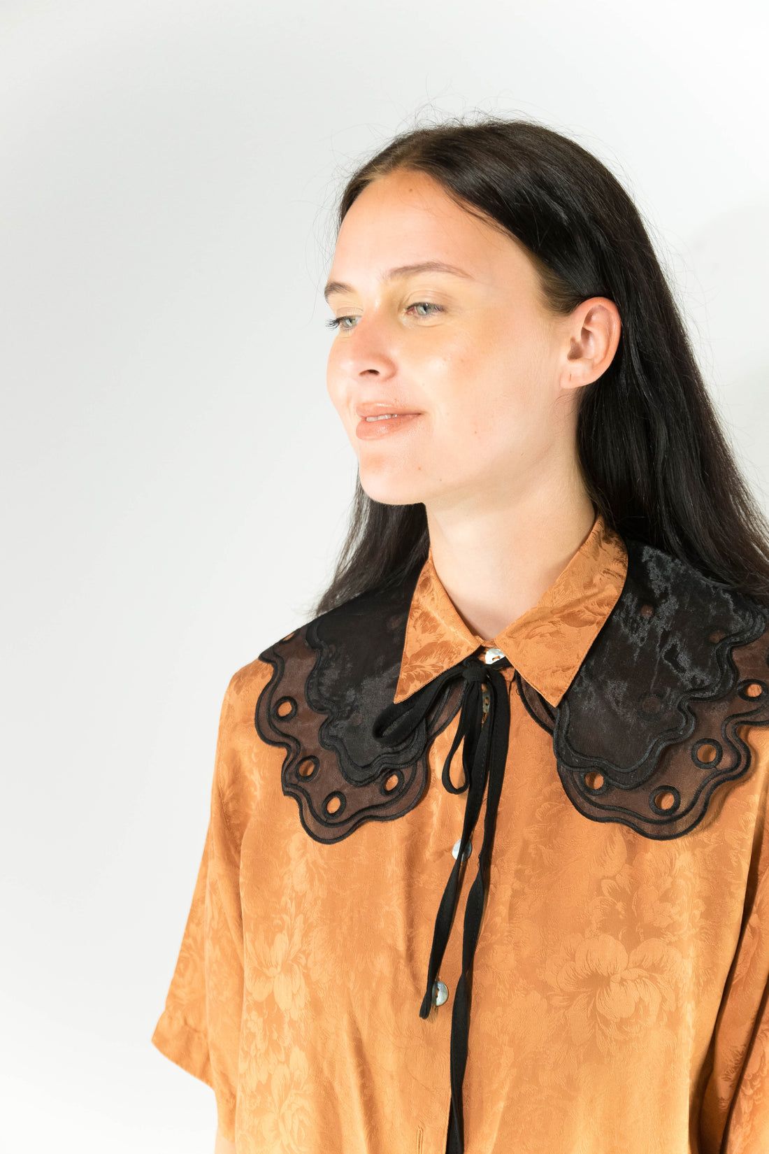 Collar - Double Ruffle Black