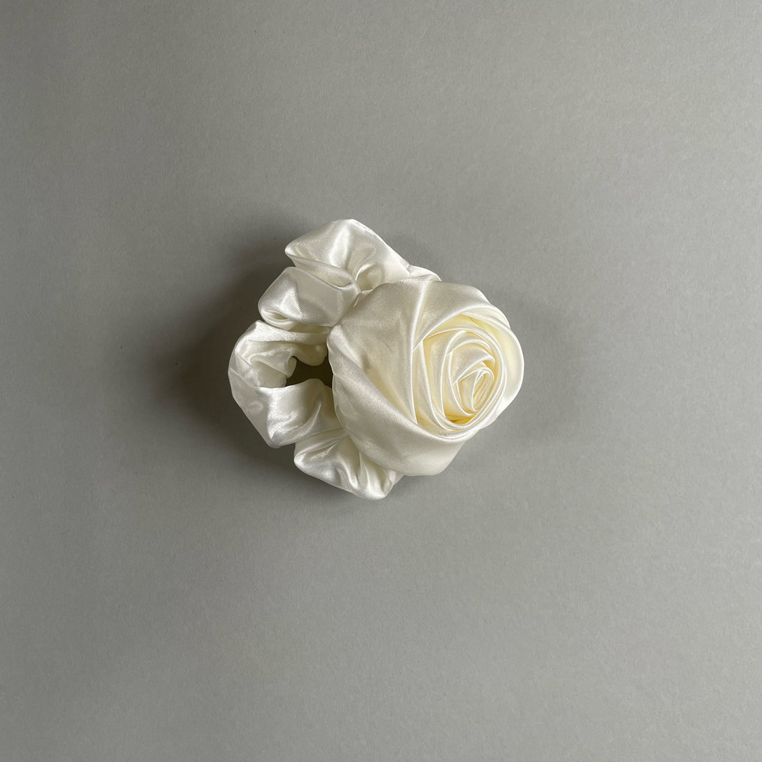 Rose Scrunchie - White