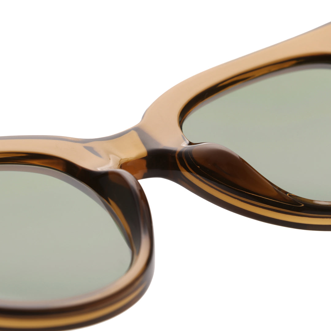 Lilly - Smoke Transparent
