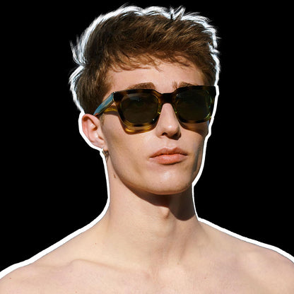 Nancy - Demi Olive