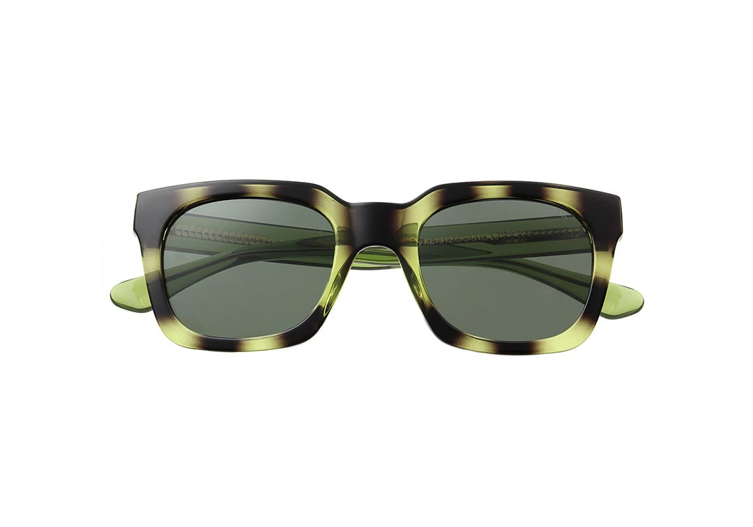 Nancy - Demi Olive