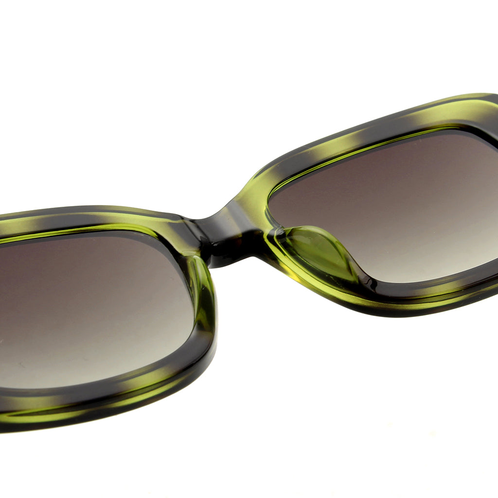Salo - Demi Olive