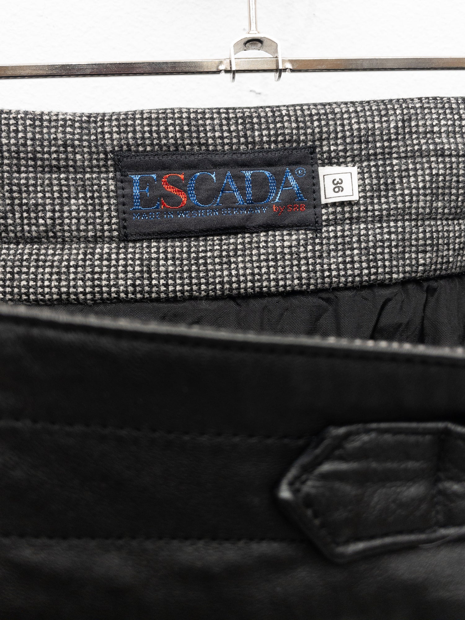 Escada Uld Nederdel
