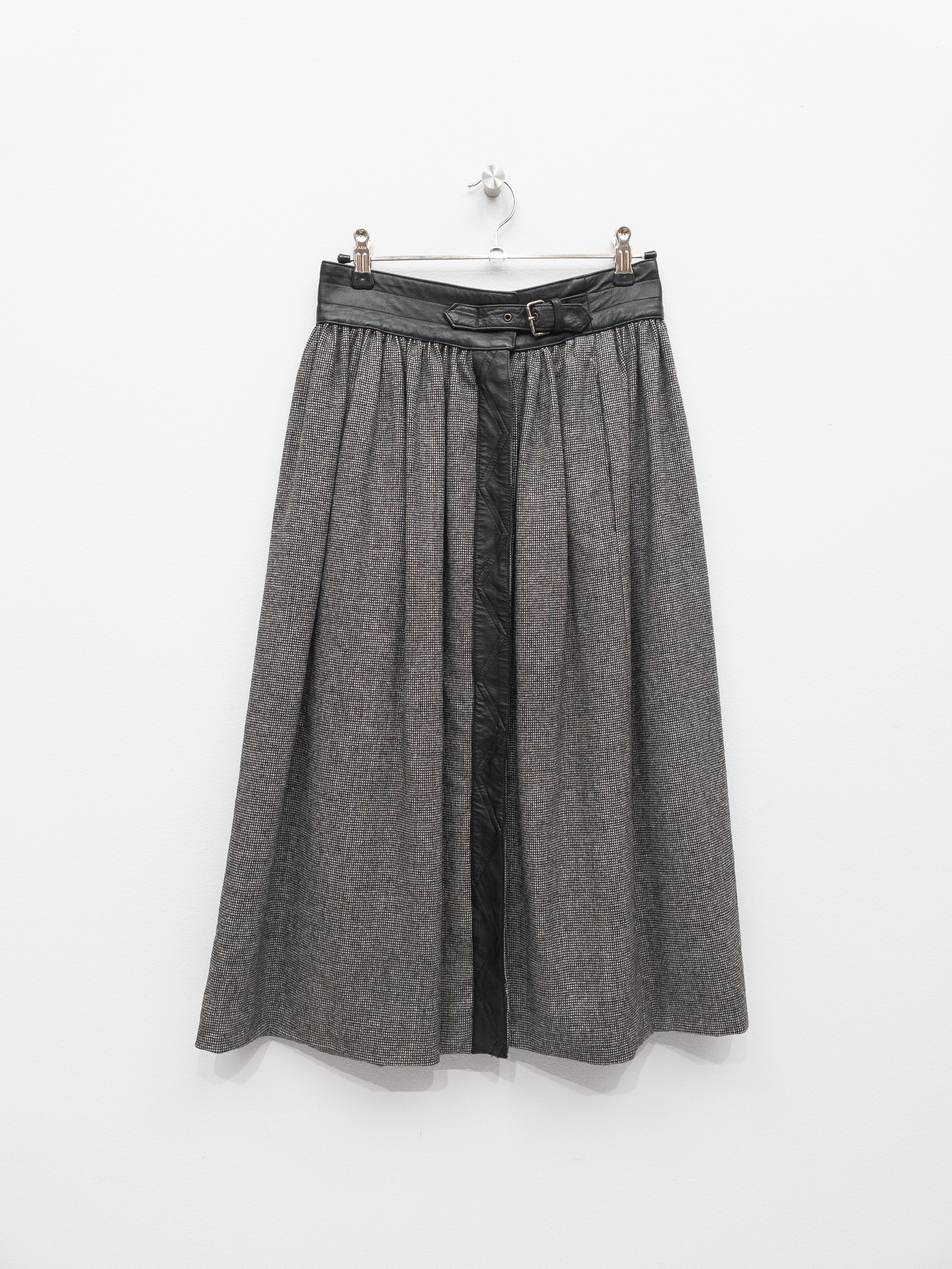Escada Uld Nederdel