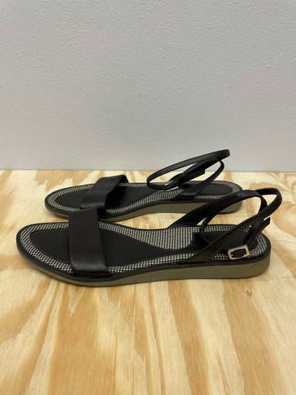 Bally Sandaler