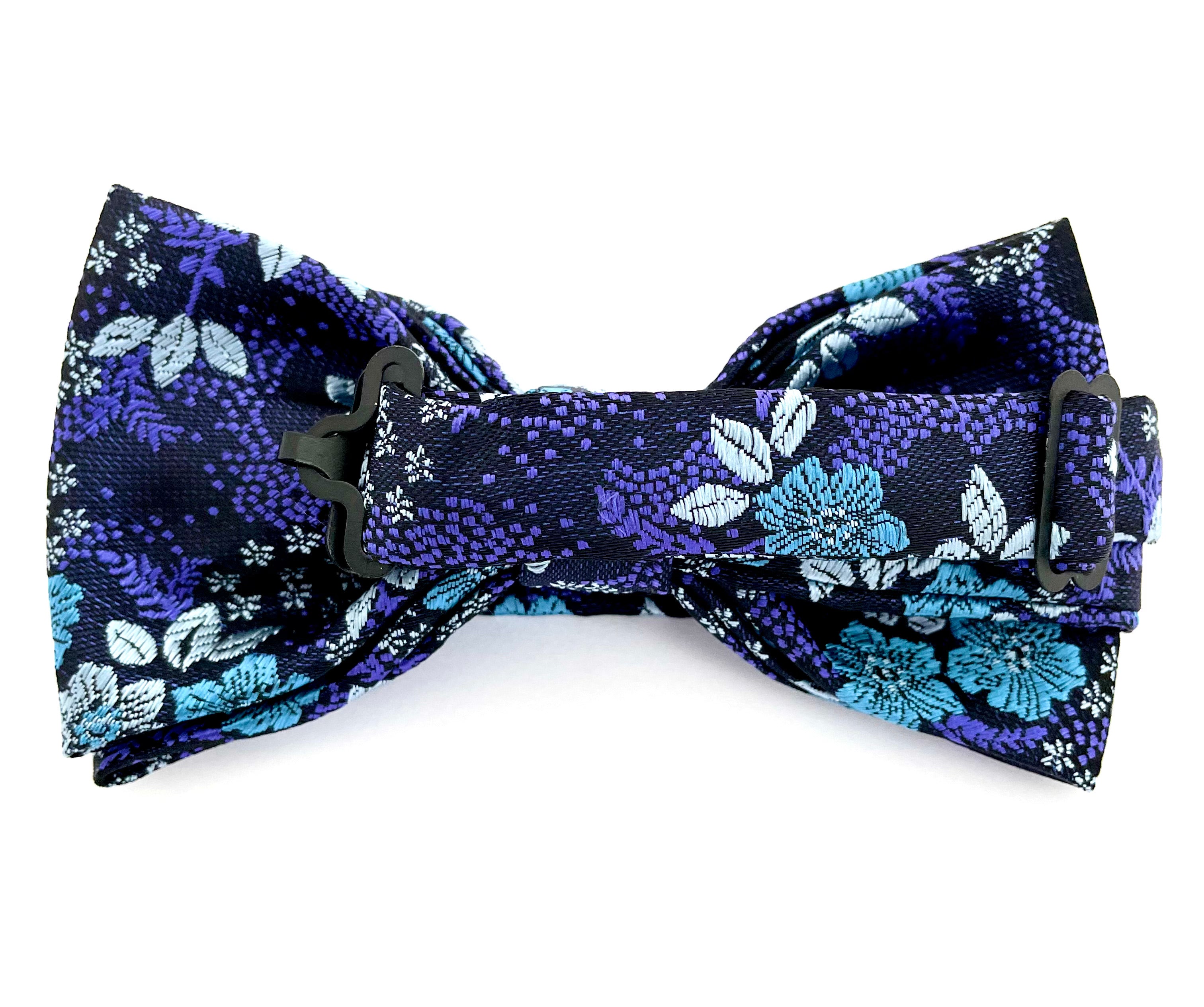 Bowtie Classic - Blue flowers