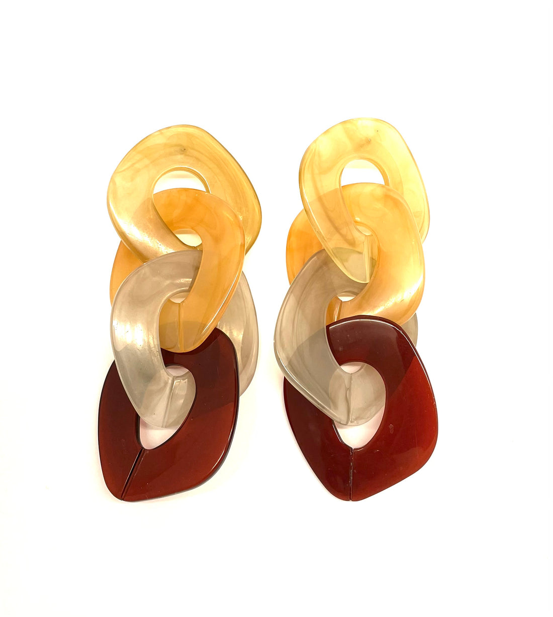 Large Graphic Link Ear