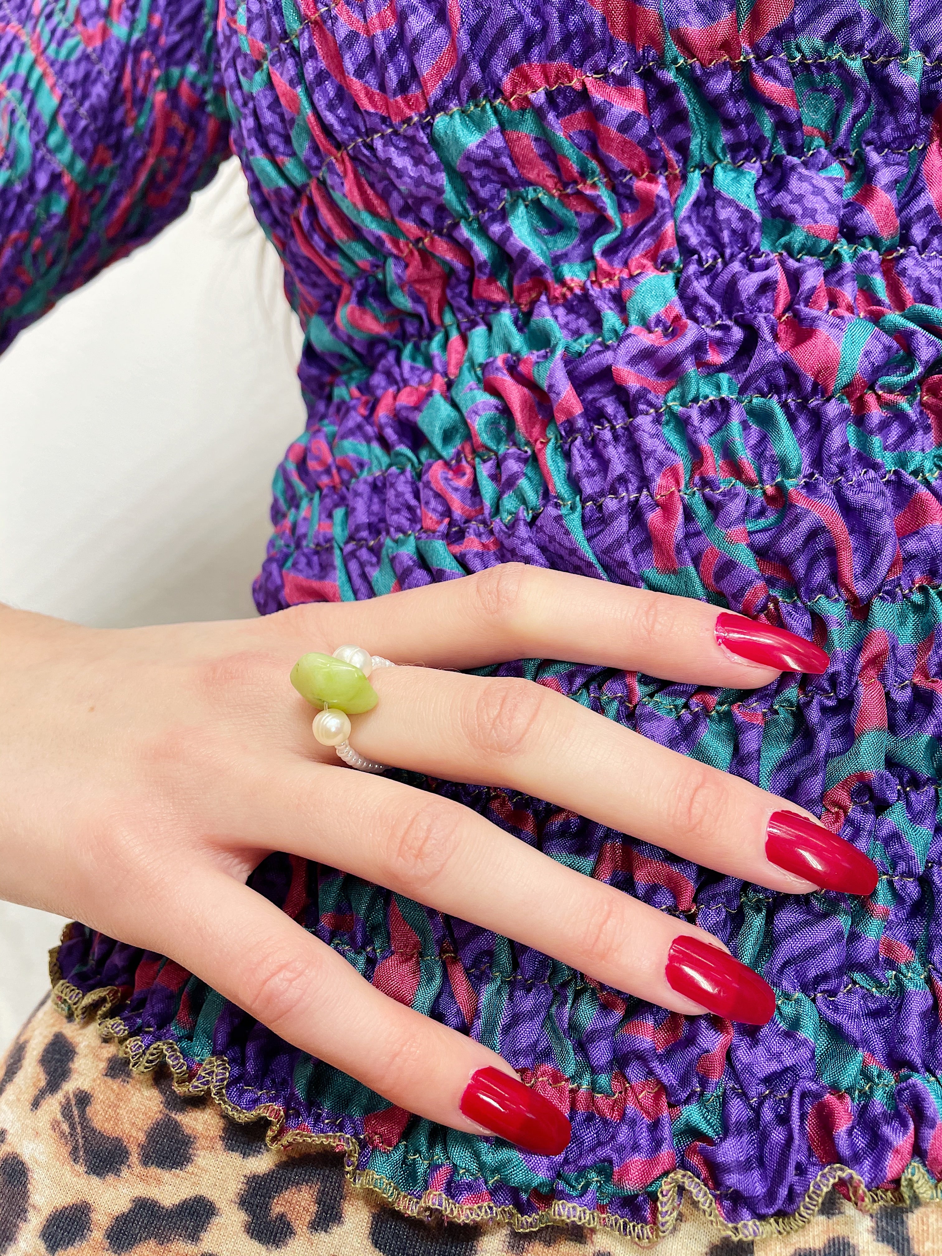 Rocai Ring - Perlemor / Grøn Sten